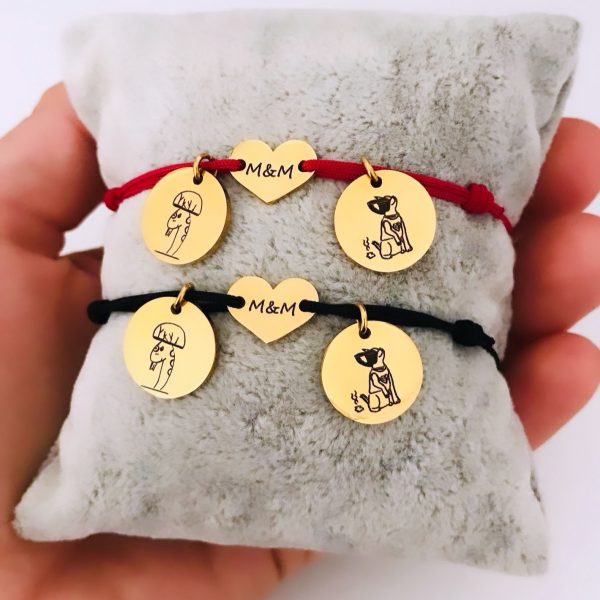 Dječji crteži na narukvici na špagi s tri privjeska